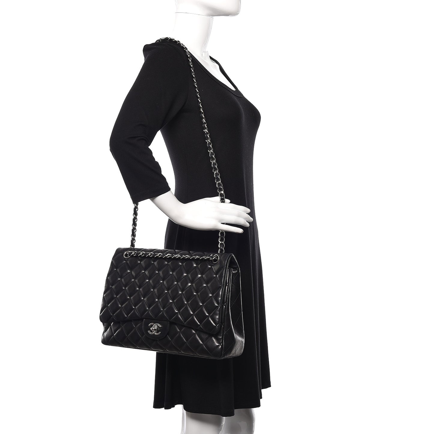 Lambskin Quilted Maxi Single Flap Black