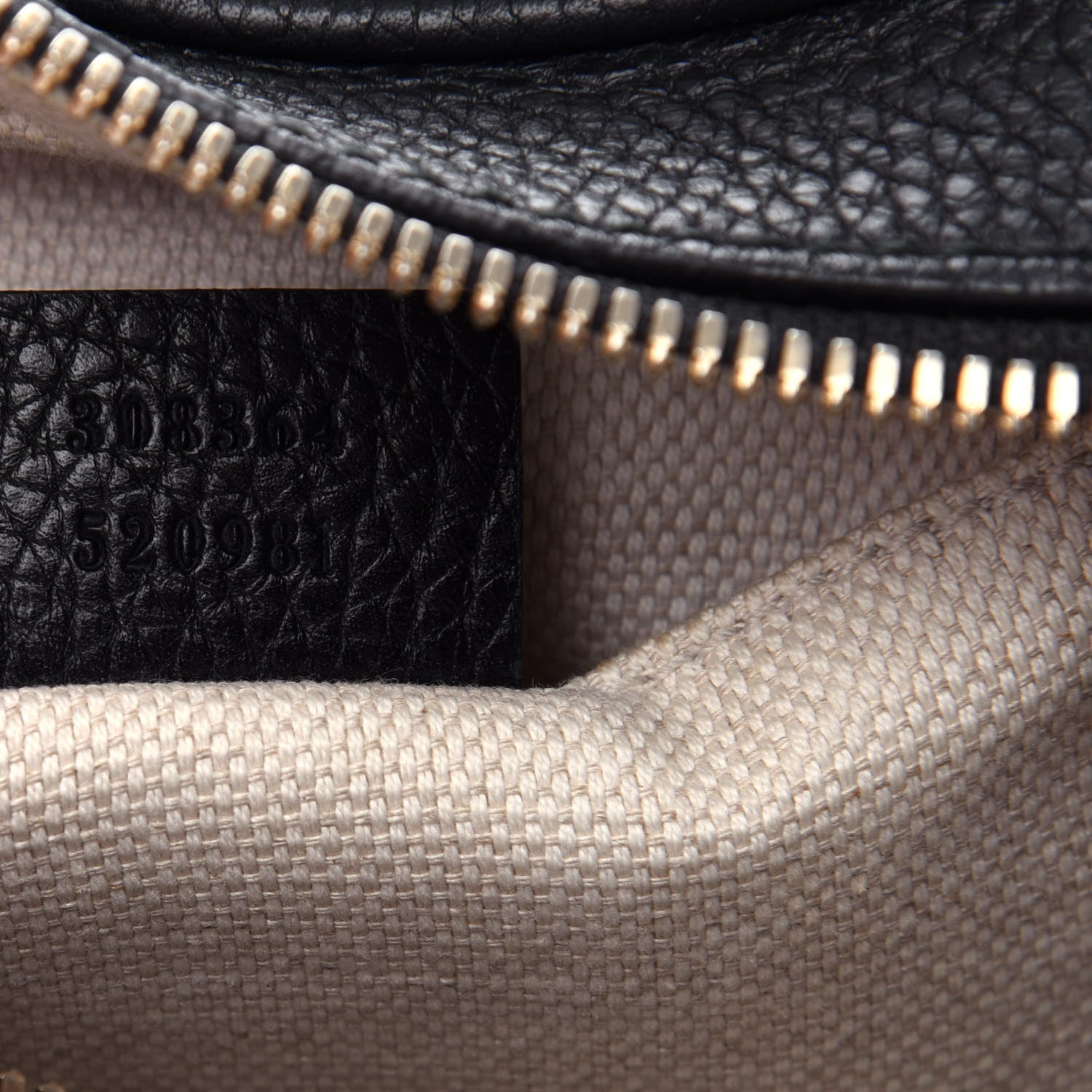 Gucci Pebbled Calfskin Small Soho Disco Bag Black 7 of 10