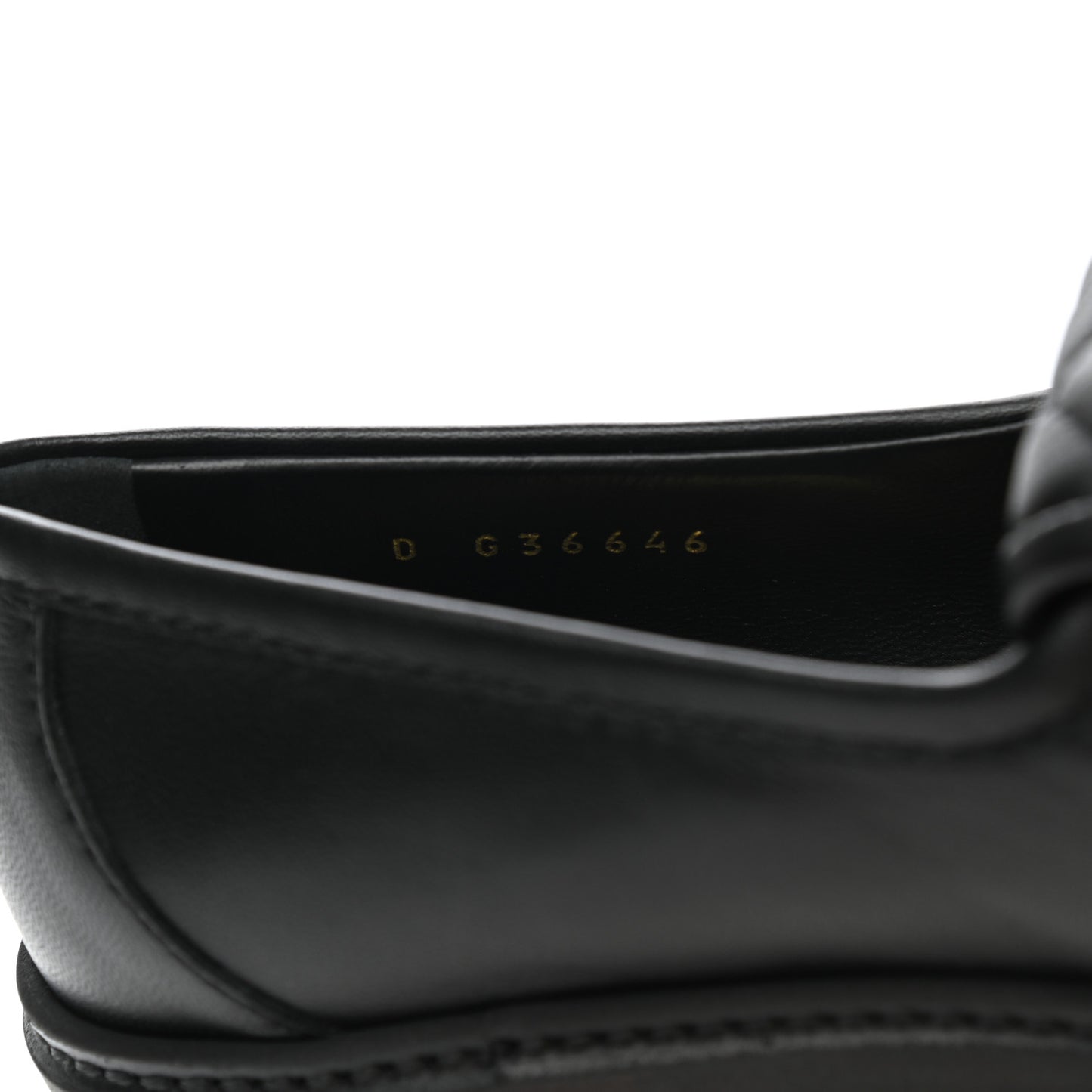 Lambskin Quilted CC Turnlock Loafers 38 Black