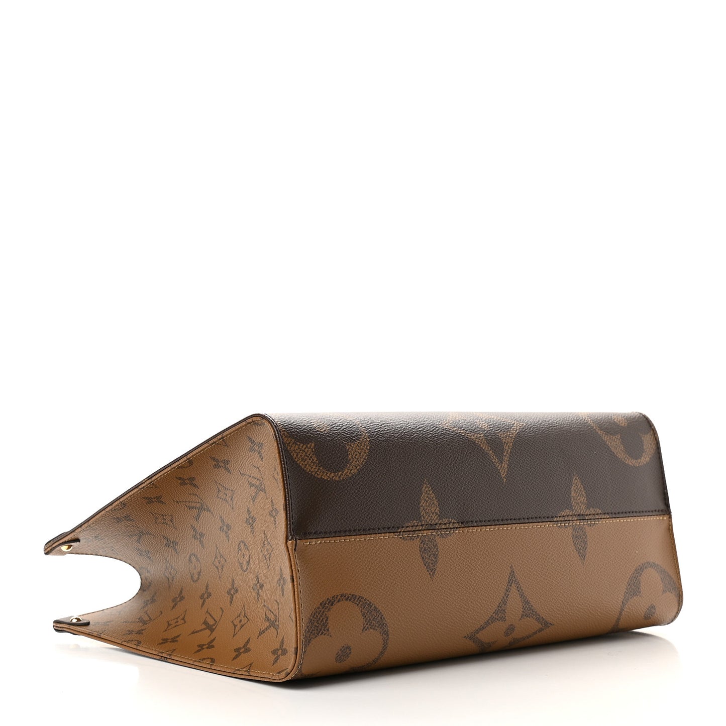 Reverse Monogram Giant Onthego MM