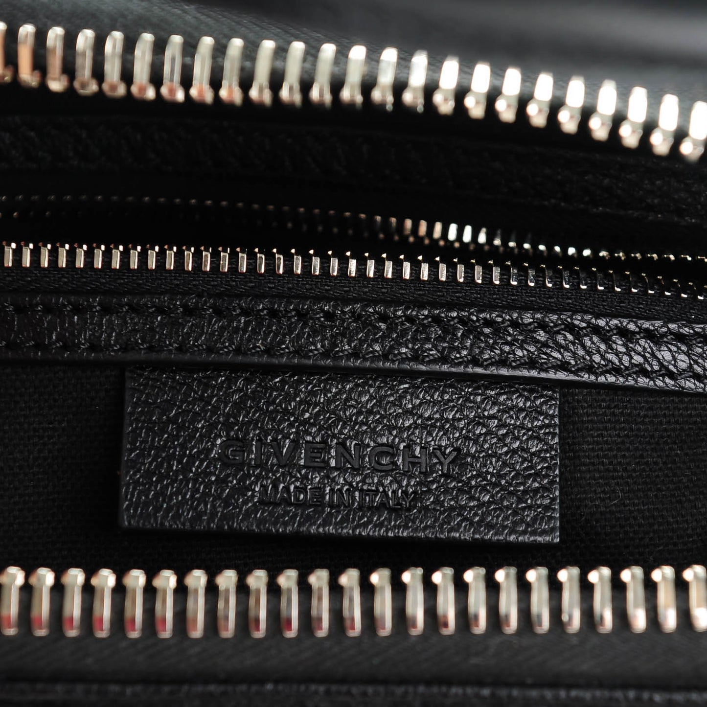 Sugar Goatskin Small Antigona Black