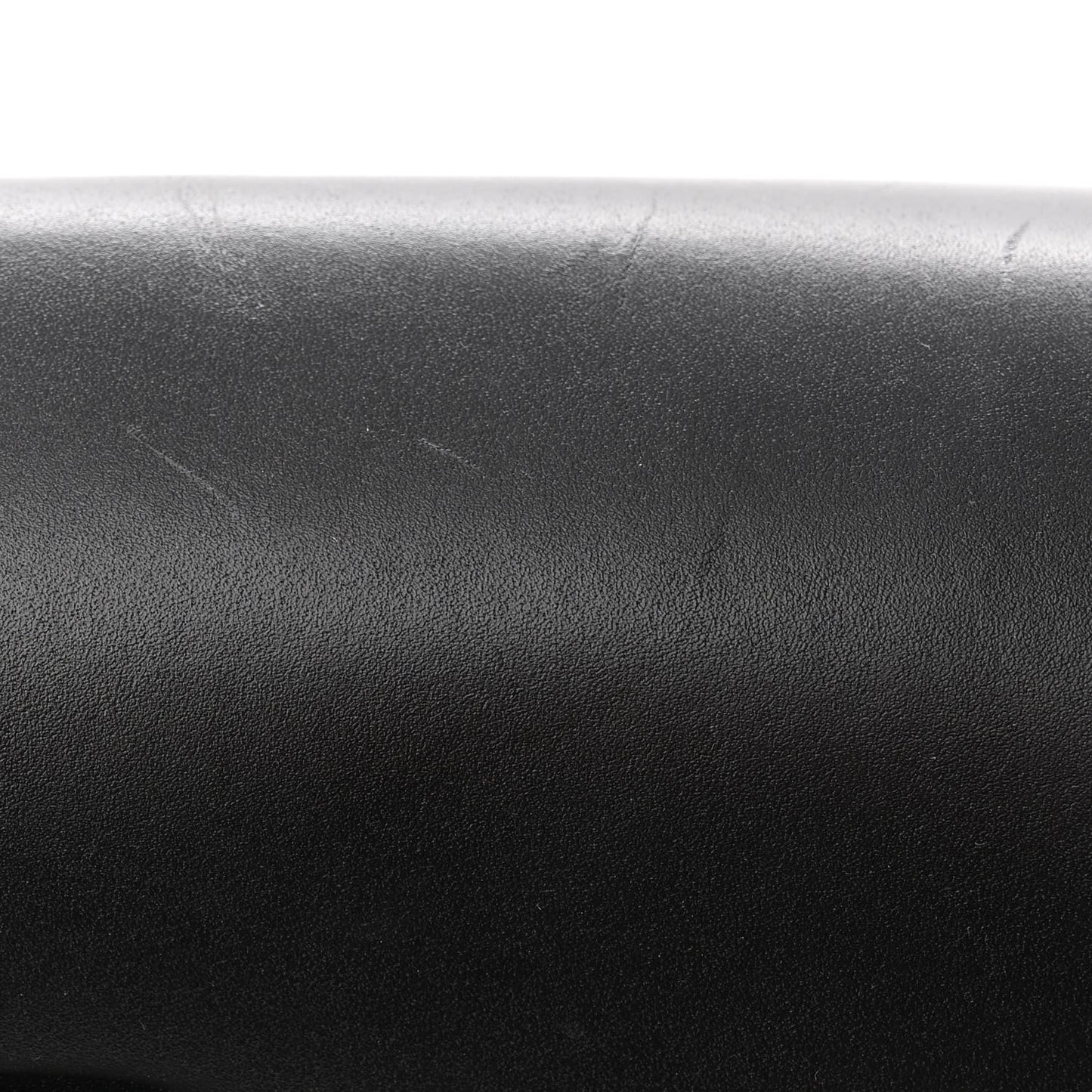 Box Calfskin Medium Bobby Flap Black