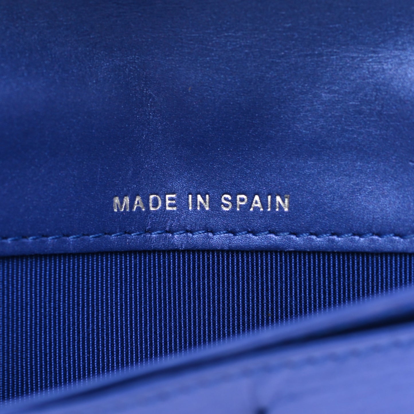 Lambskin Quilted Yen Wallet Dark Blue