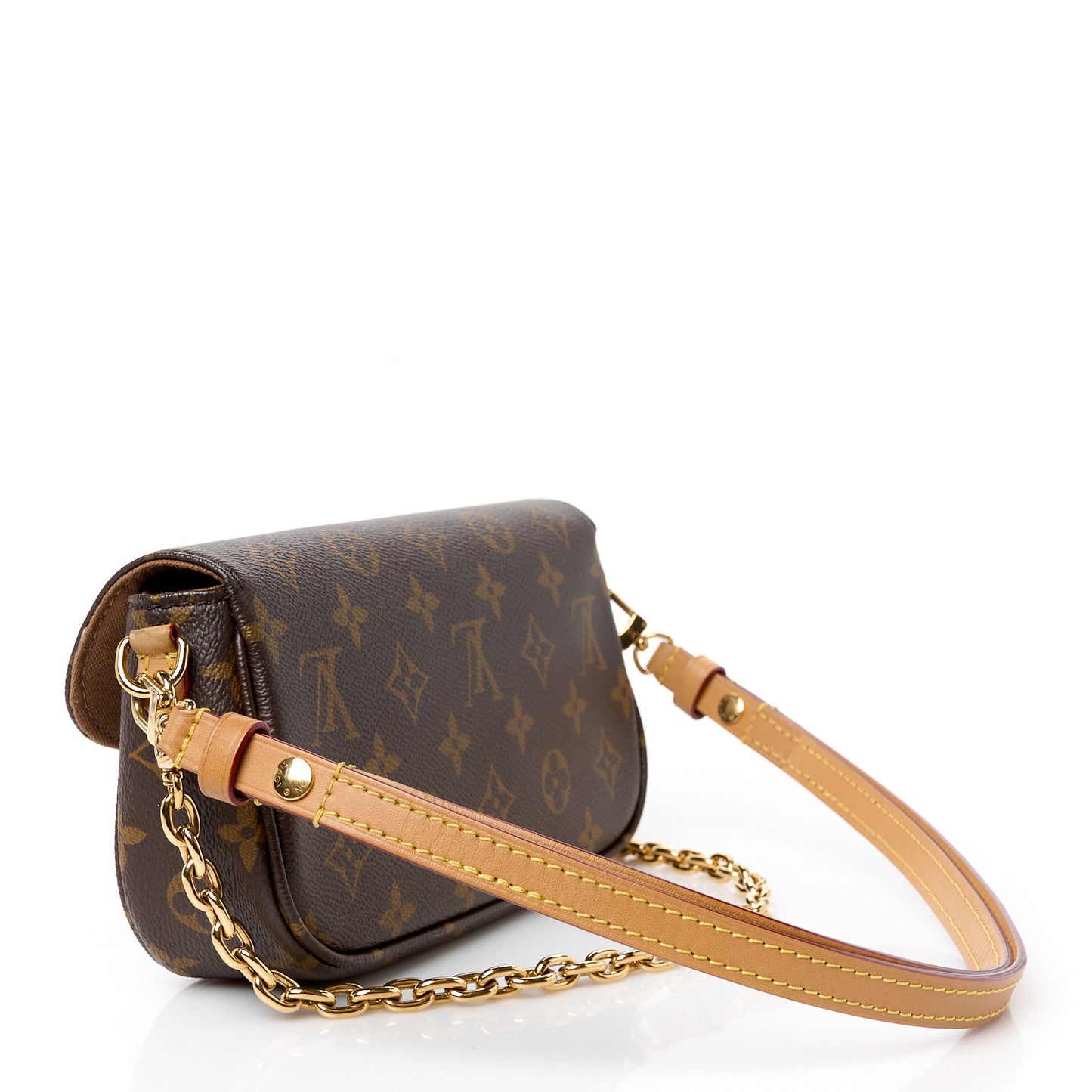 Monogram Ivy Wallet On Chain