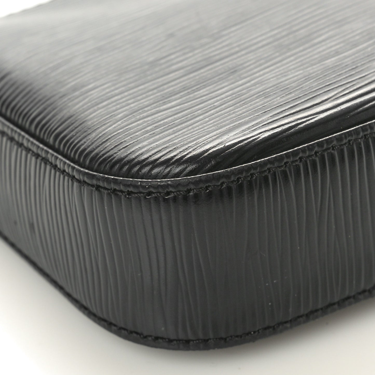 Epi Pochette Accessories NM Black