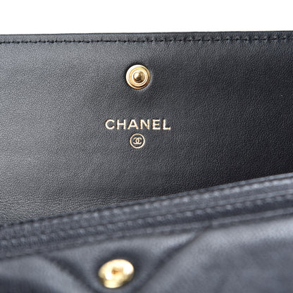 Chanel Shiny Goatskin Quilted Chanel 19 Flap Wallet Black 6 of 8