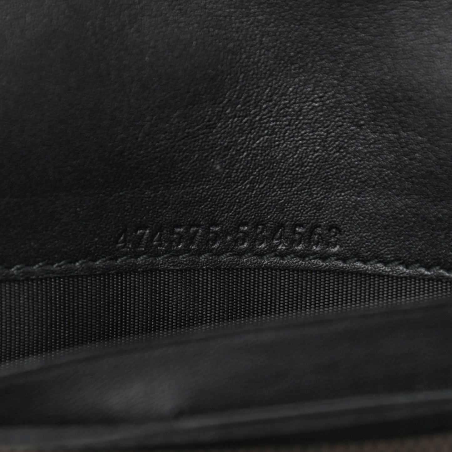 Velvet Matelasse GG Marmont Chain Wallet Black