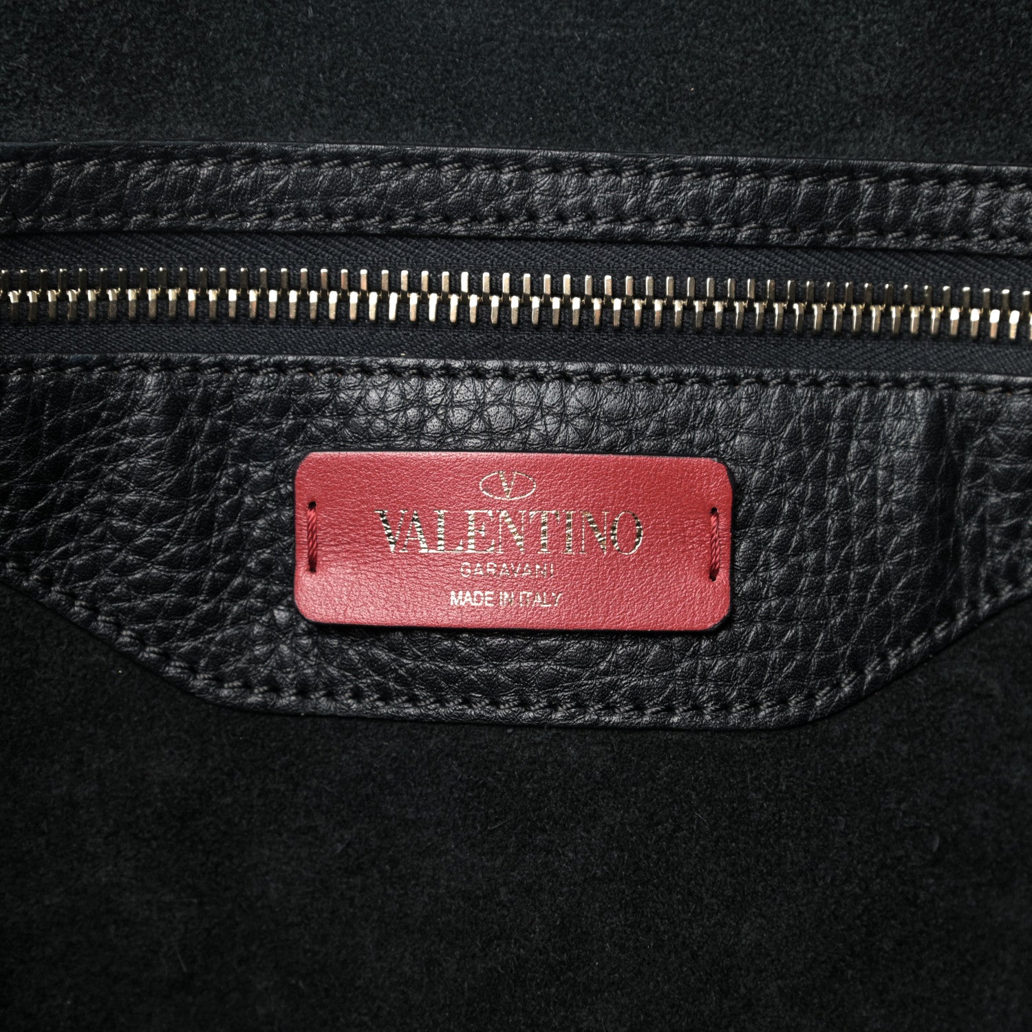 Valentino Garavani Grained Calfskin Rockstud Shoulder Tote Black 7 of 11
