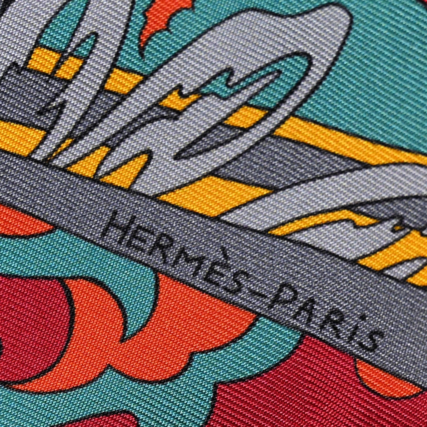Hermes Silk Twilly 2 of 4