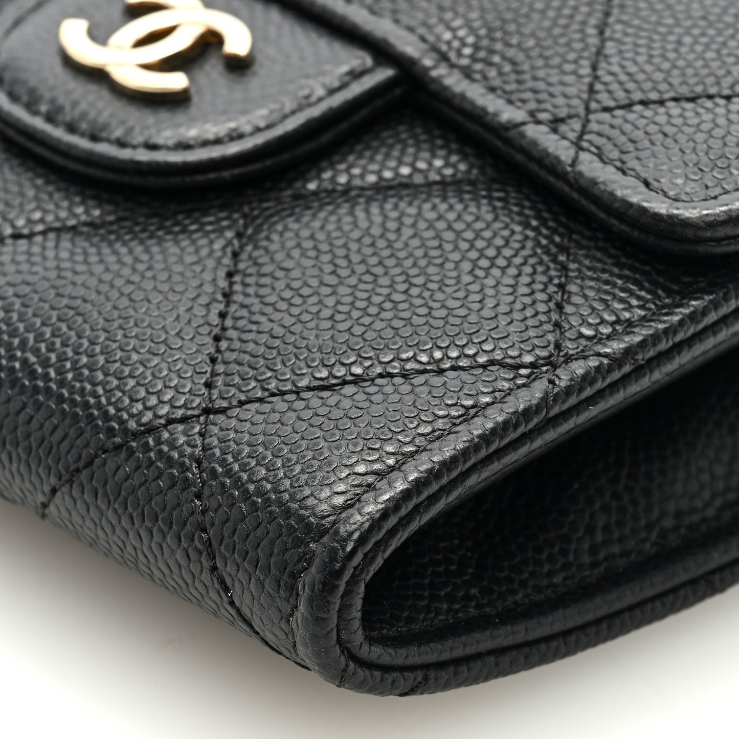 Caviar Quilted Flap Card Holder On Chain Black