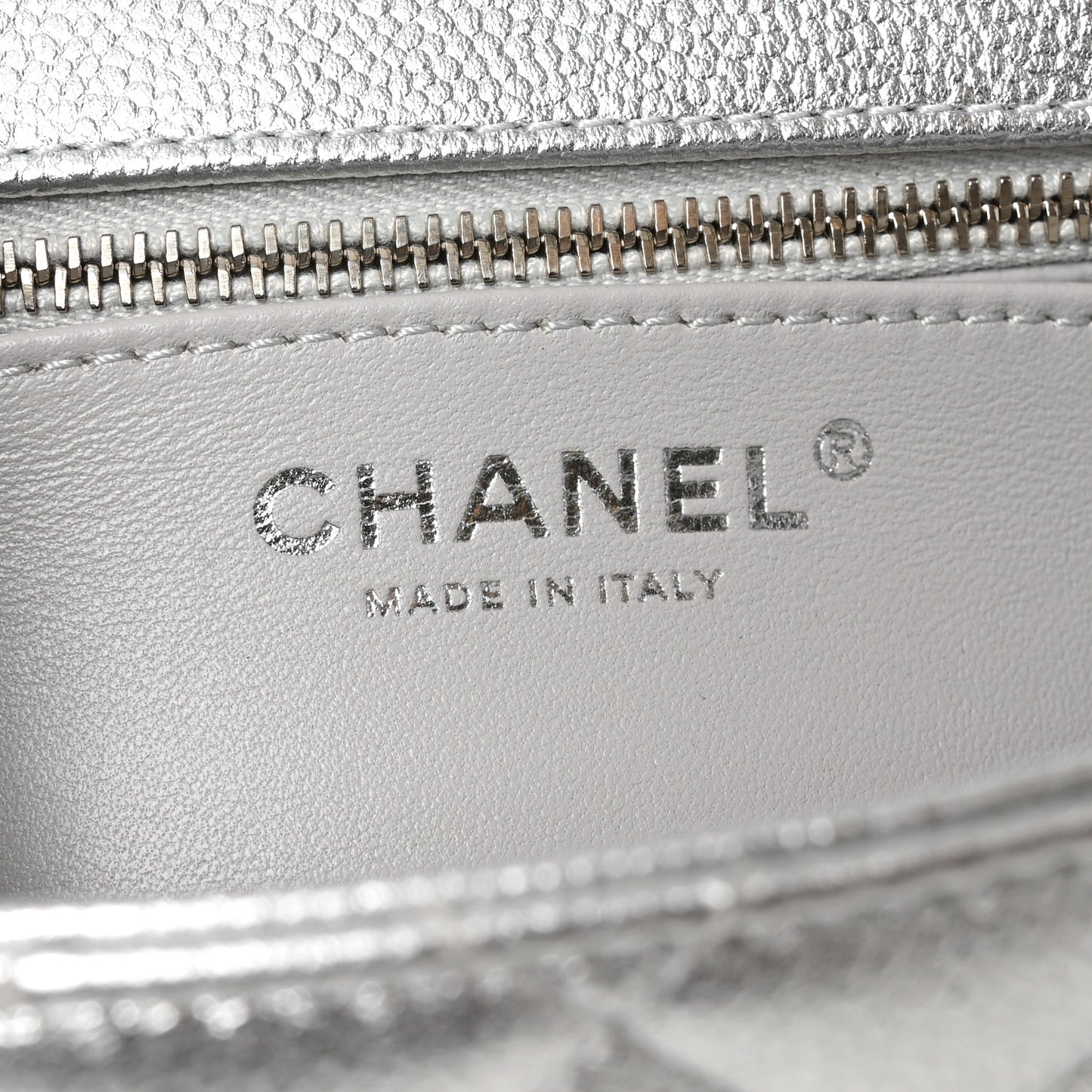 Metallic Caviar Quilted Medium CC Slide Flap Silver Silver
