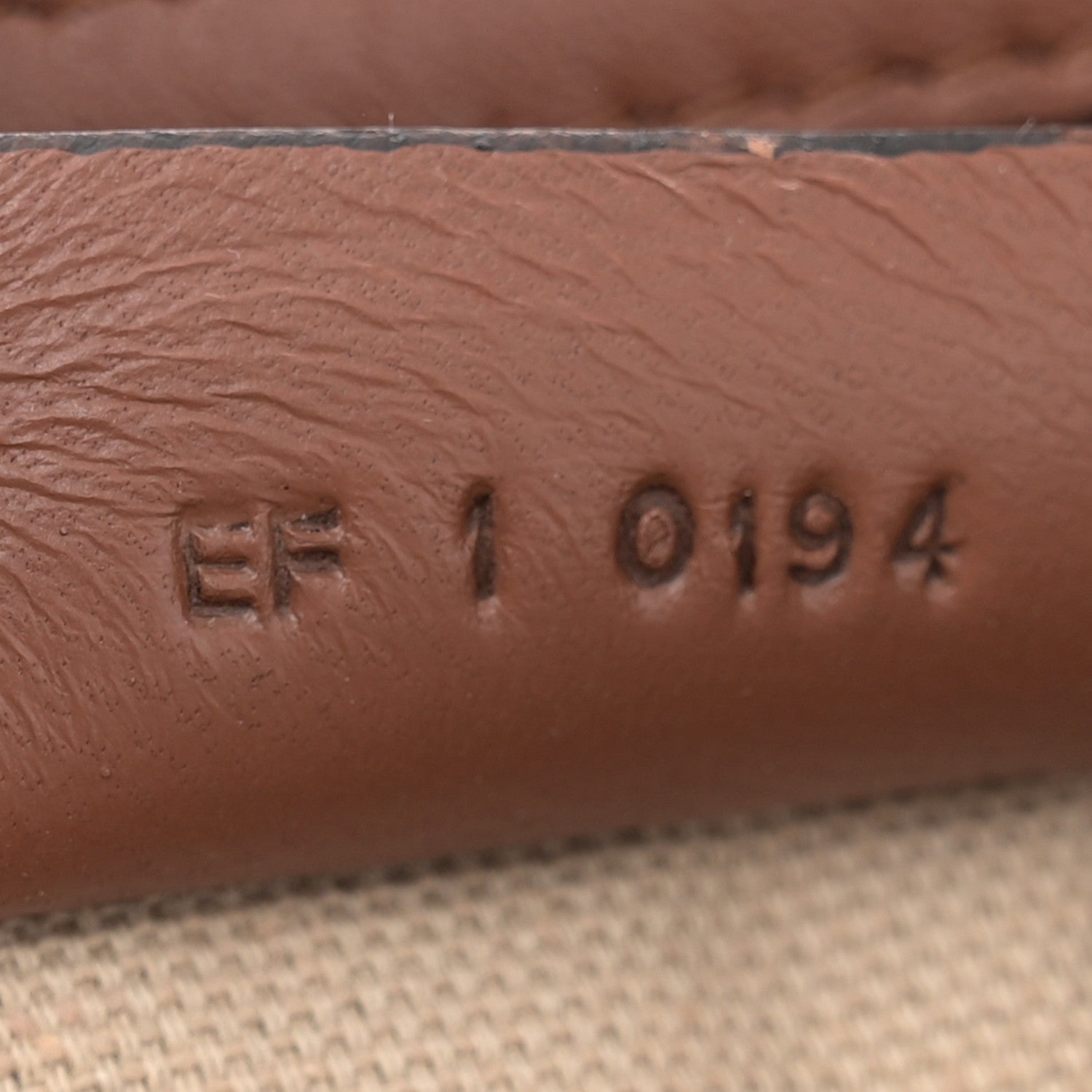 Givenchy Tumbled Sheepskin Medium Pandora Cigare 7 of 10