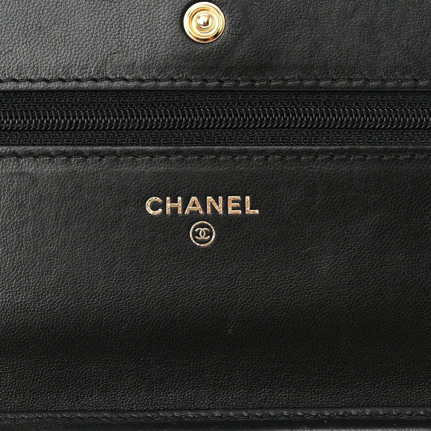 Lambskin Quilted Wallet On Chain WOC Black