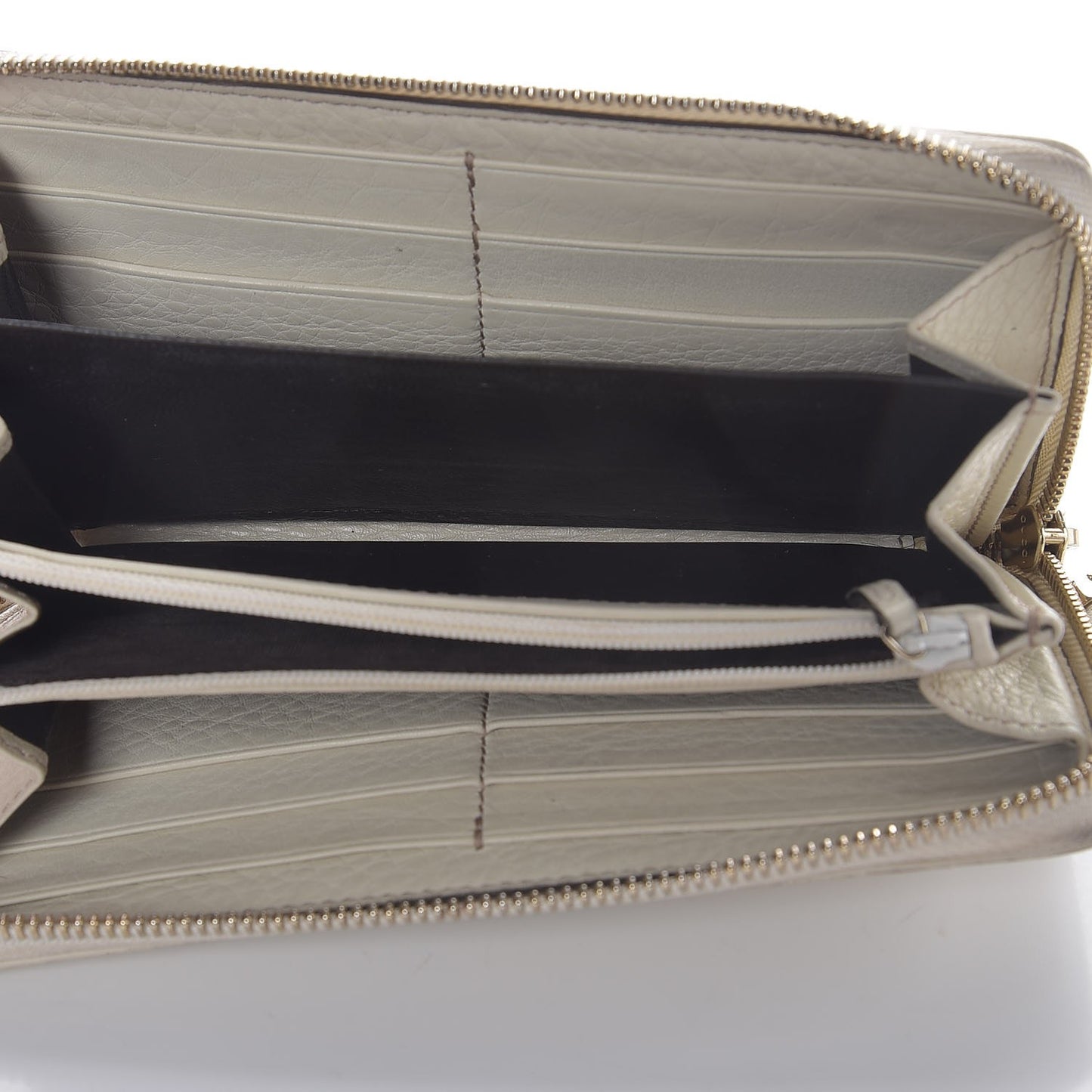 Pebbled Calfskin Soho Zip Around Wallet Off White