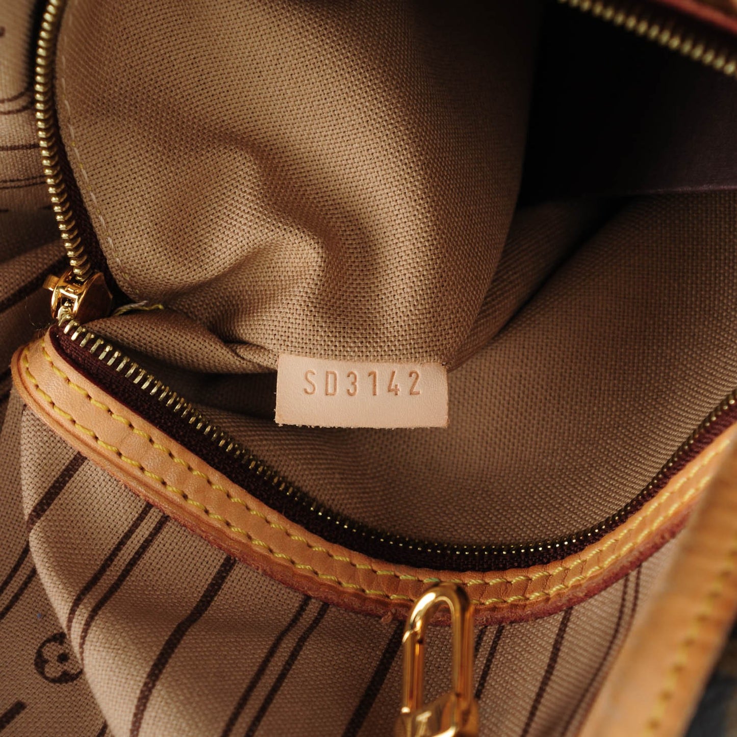 Monogram Delightful MM