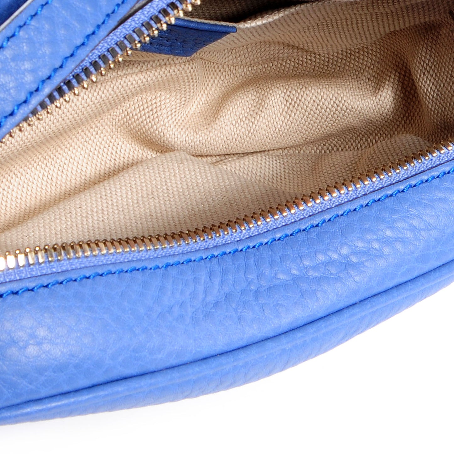 Pebbled Calfskin Small Soho Disco Bag Periwinkle