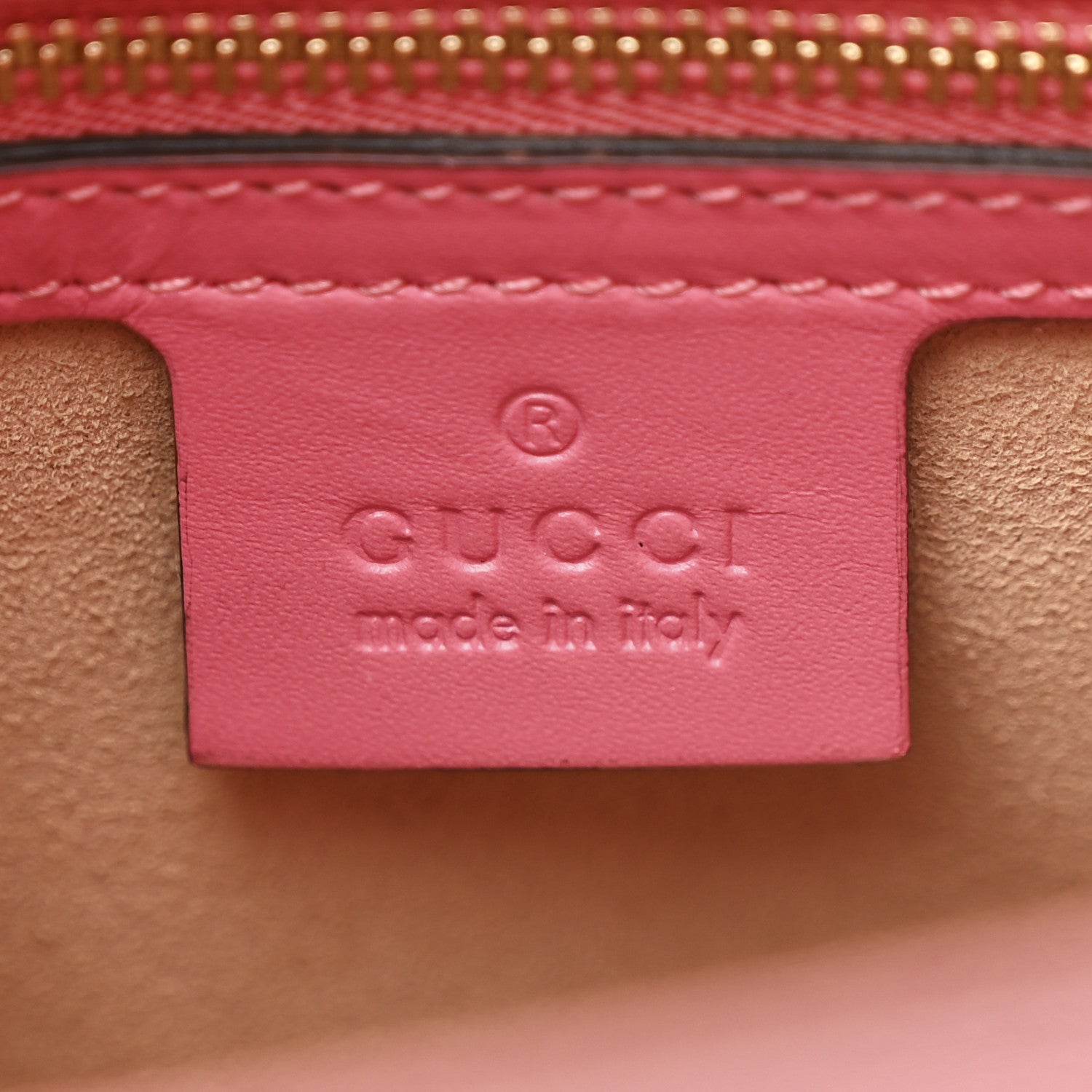 Gucci Guccissima Small Zippered Bucket Tote Flush 6 of 11