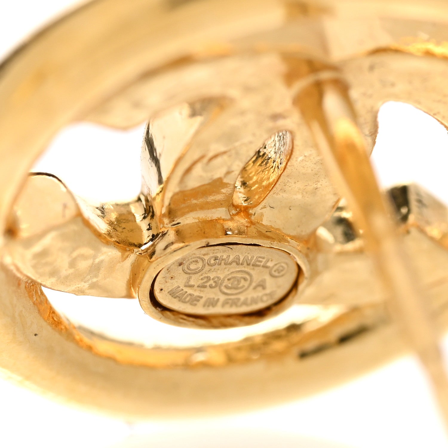 Chanel Metal CC Round Earrings Gold 4 of 5