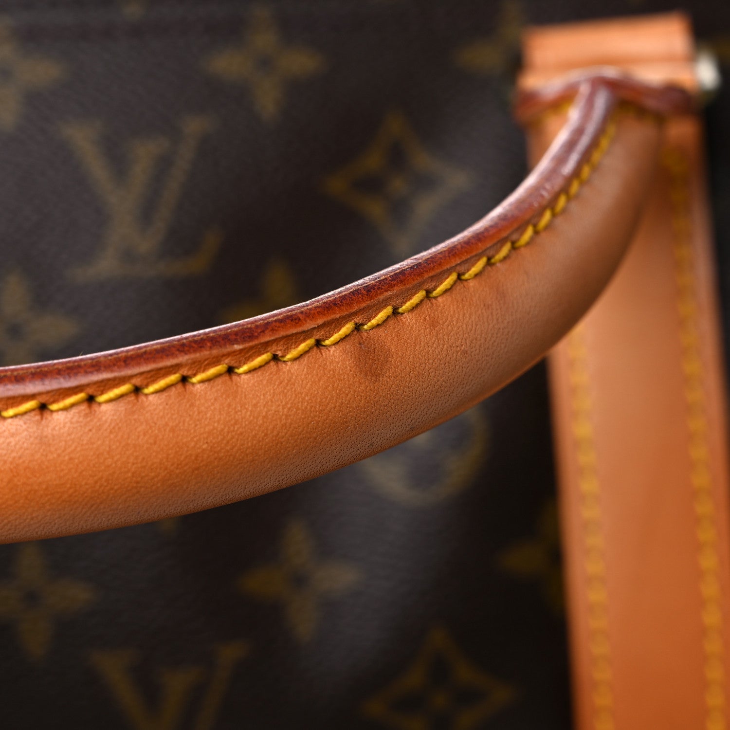 Louis Vuitton Monogram Keepall 60 29 of 32