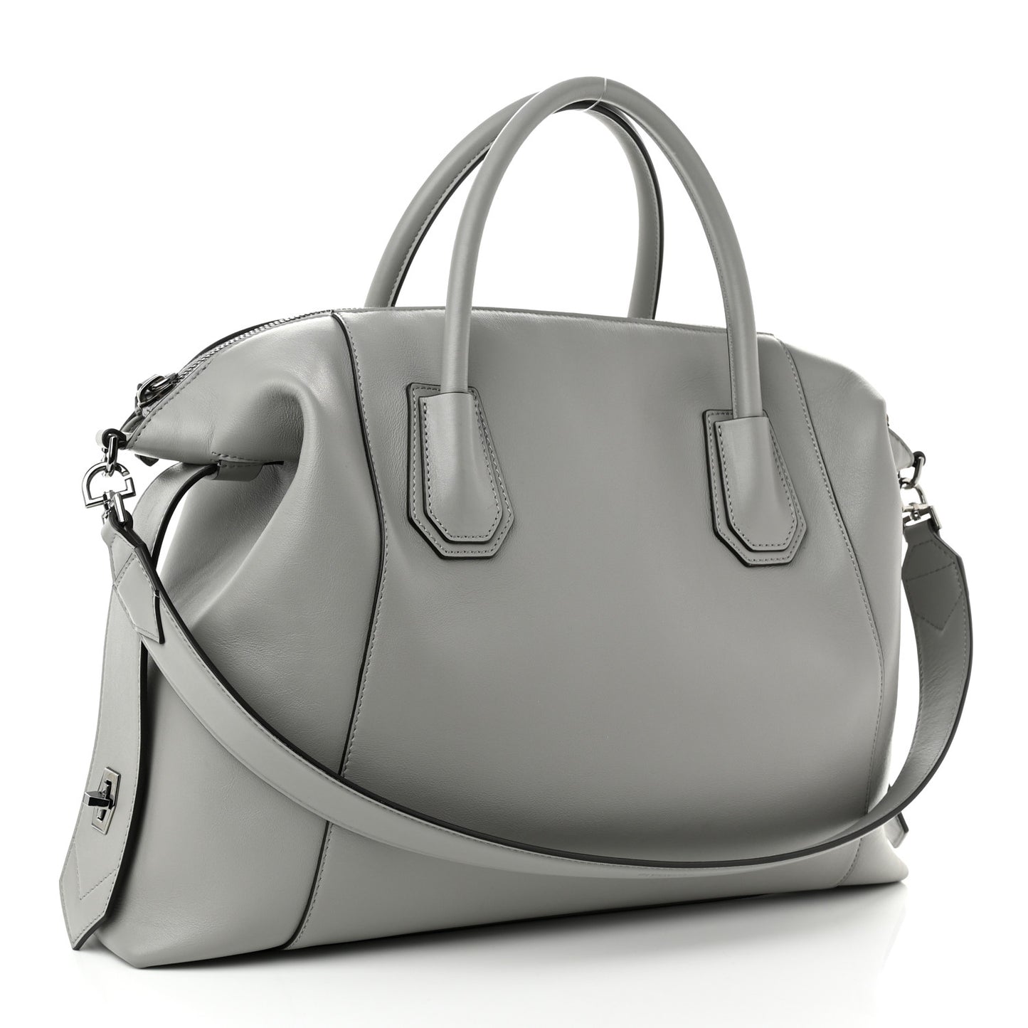 Soft Calfskin Medium Soft Antigona Pearl Grey