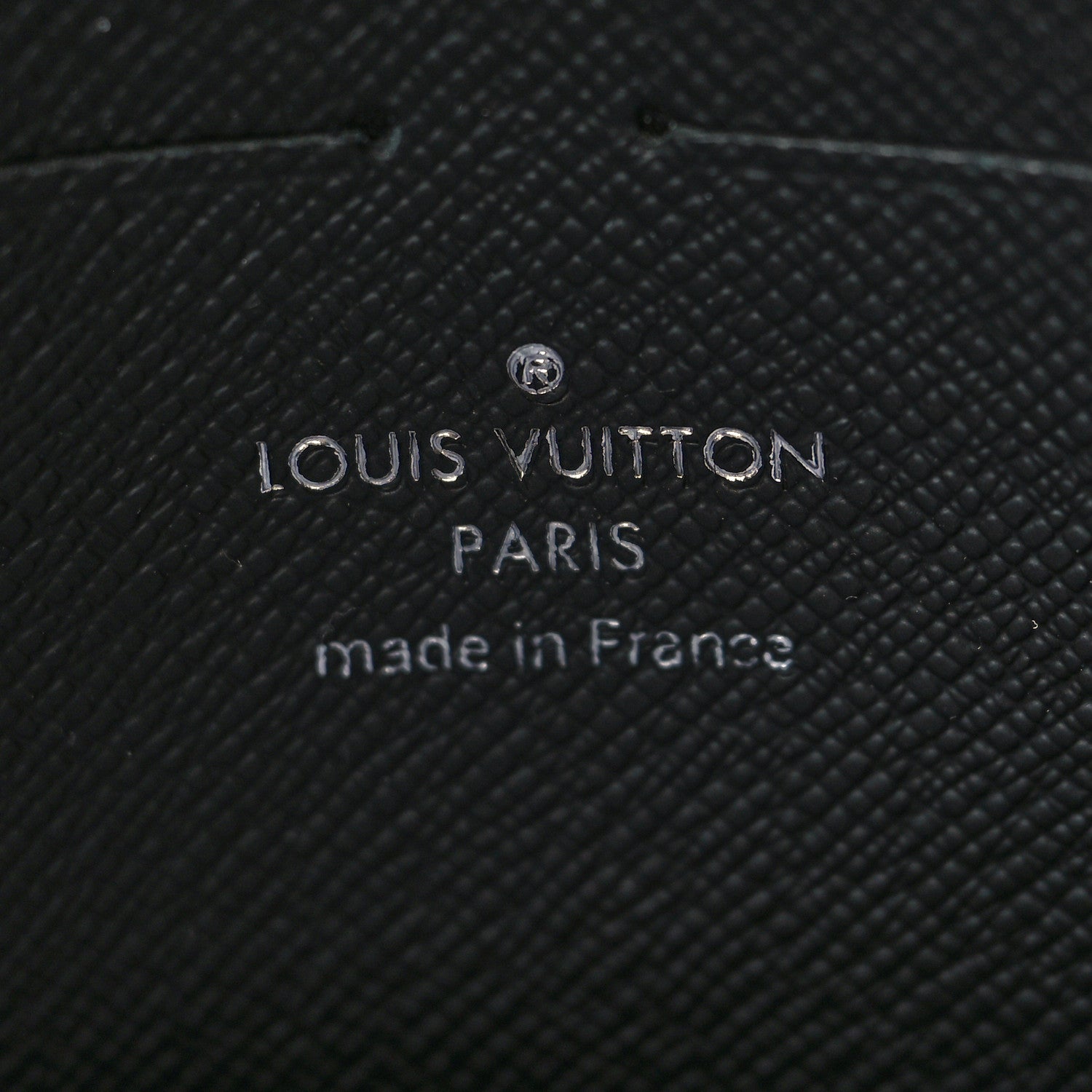 Louis Vuitton Damier Graphite 3D Pochette Voyage 6 of 6
