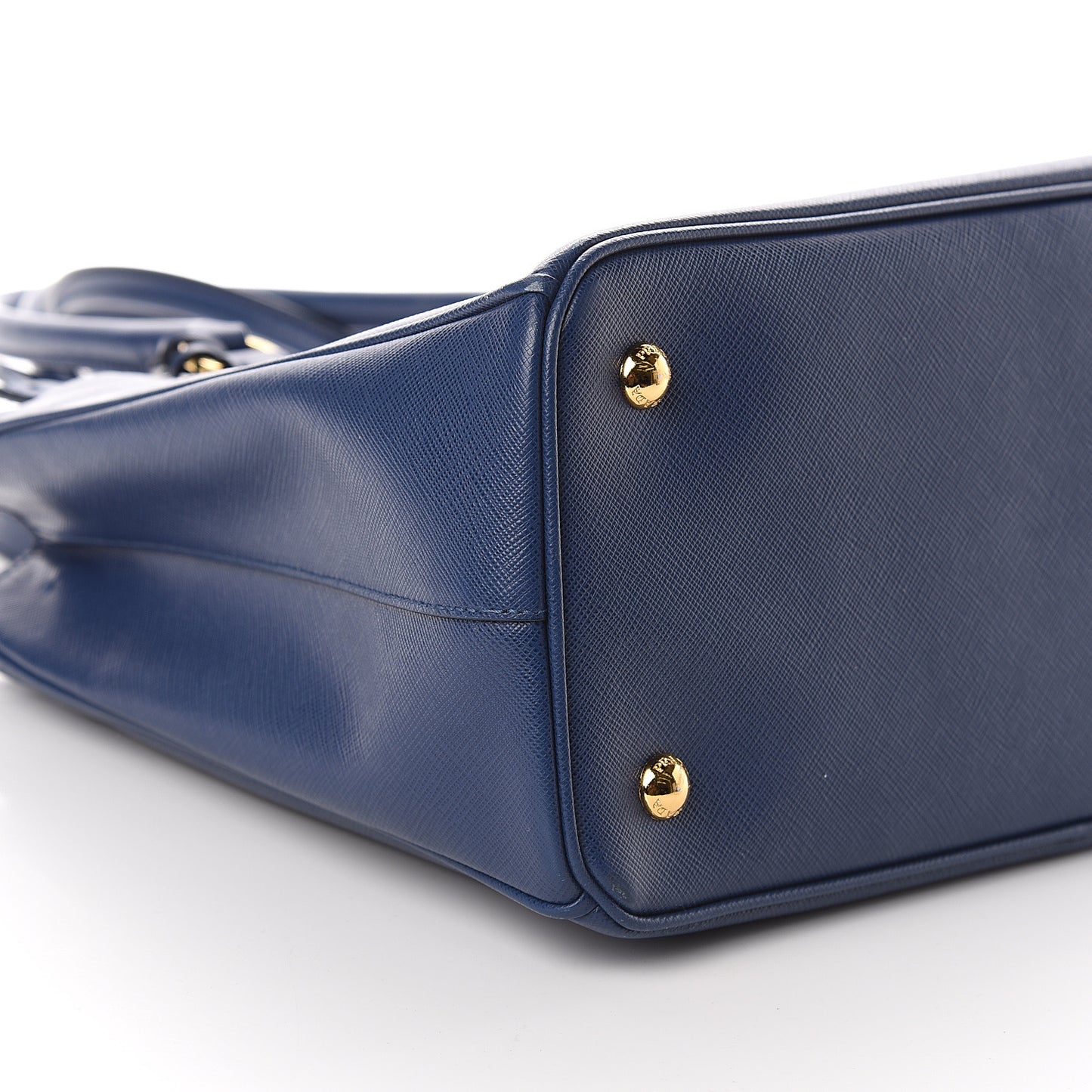Saffiano Lux Medium Tote Bluette