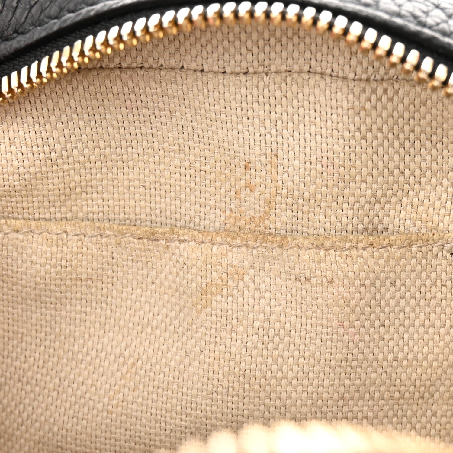 Gucci Pebbled Calfskin Small Soho Disco Bag Black 12 of 17