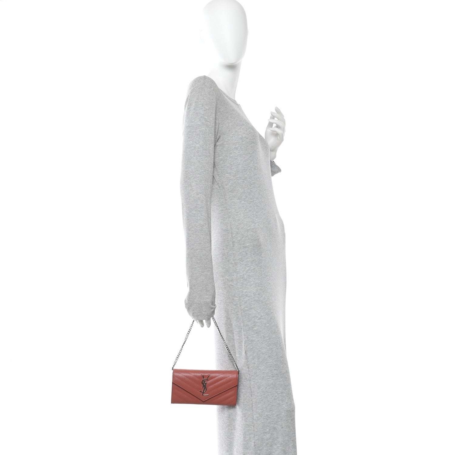 Saint Laurent Grain De Poudre Matelasse Chevron Small Monogram Chain Wallet Blush Fonce 2 of 11