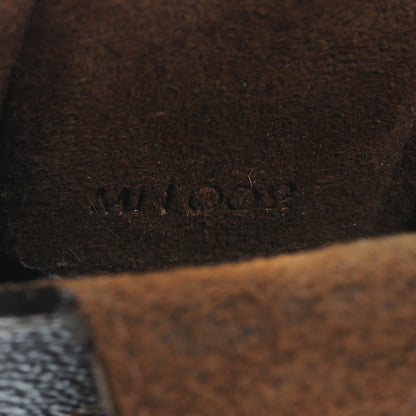 Louis Vuitton Monogram Cell Phone Case 5 of 5