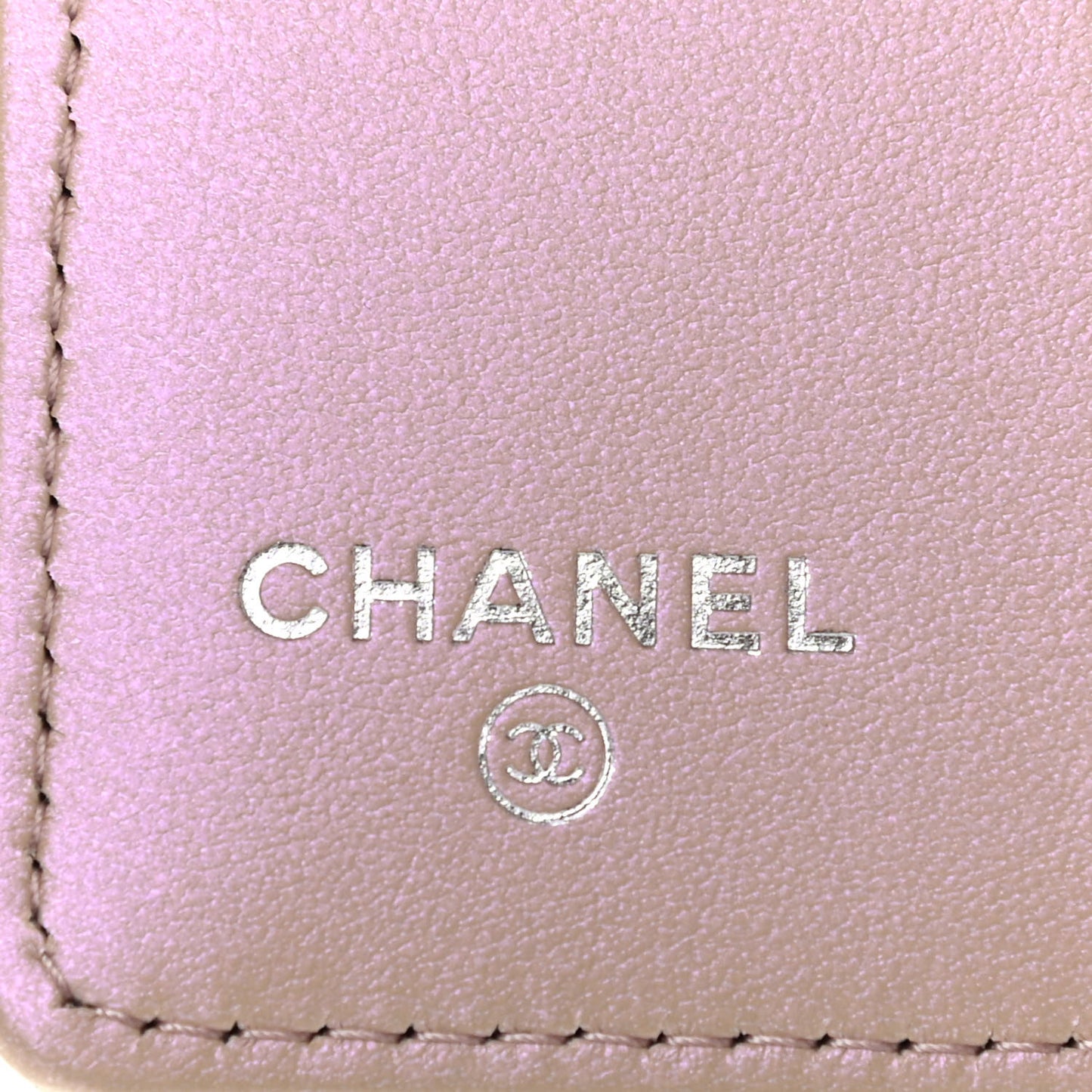 Iridescent Calfskin Quilted Classic 4 Key Holder Wallet Pink