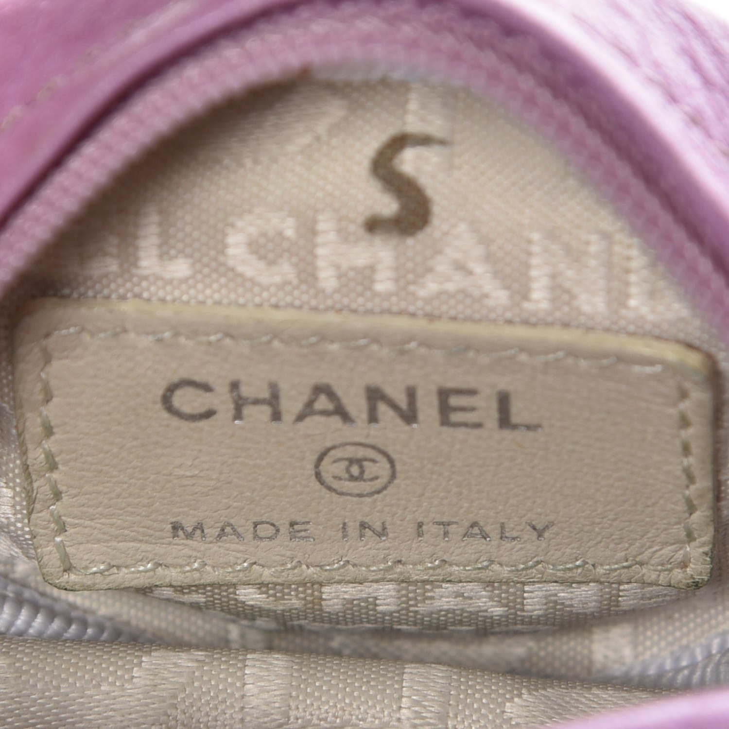 Chanel Calfskin Round CC Coin Purse Purple 6 of 9