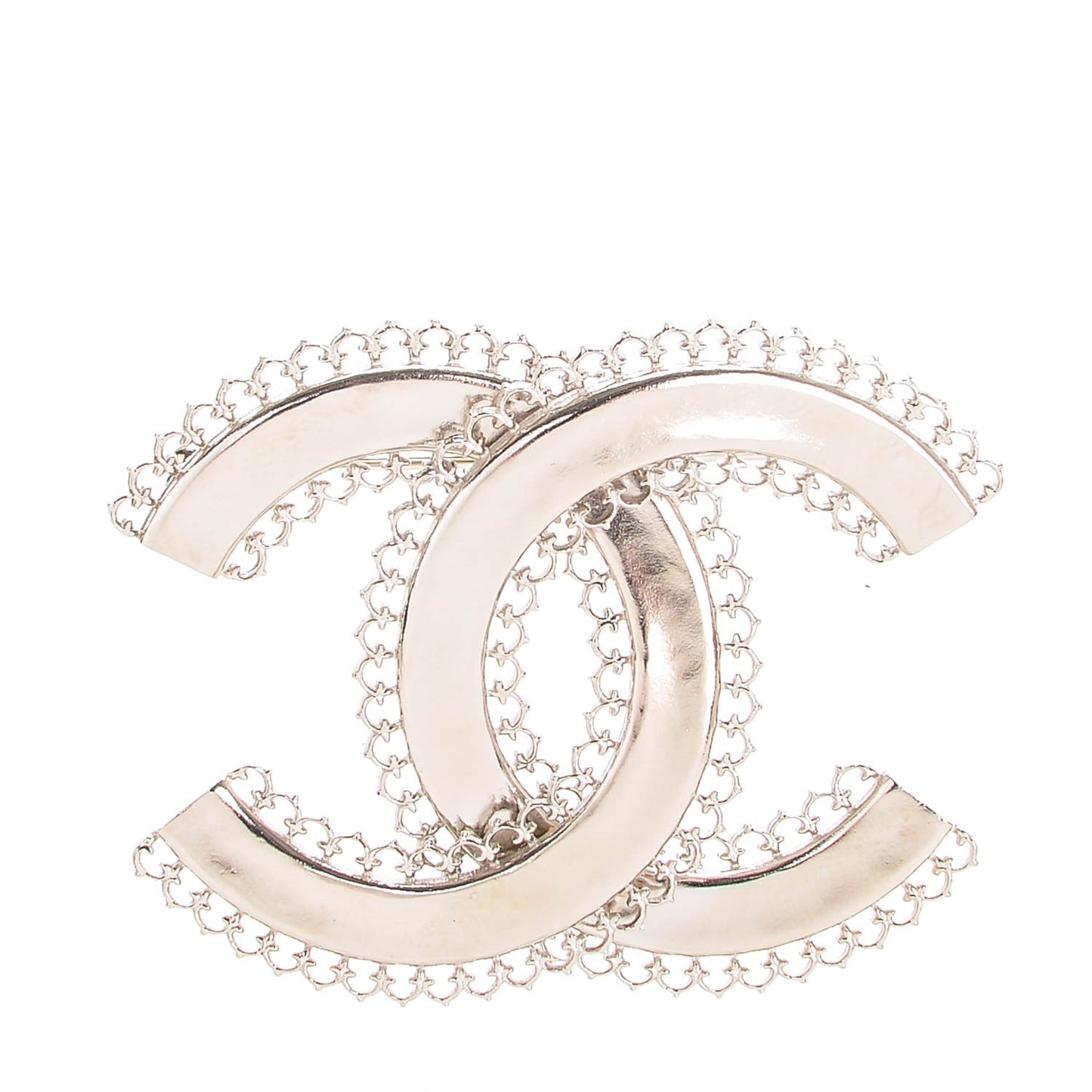 Large Scalloped CC Brooch Silver