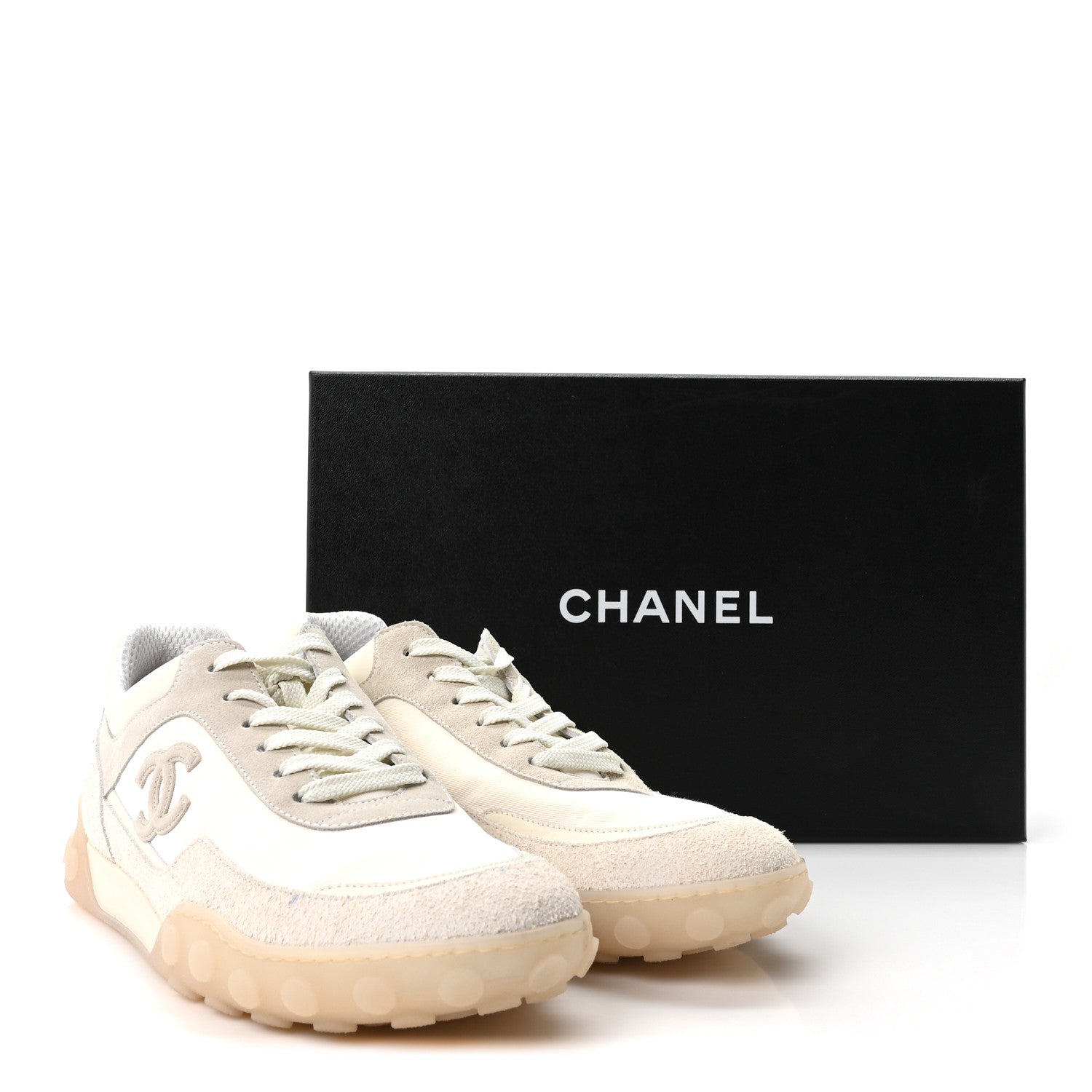 Chanel Mixed Fibers Suede Calfskin Womens CC Sneakers 41 Ivory