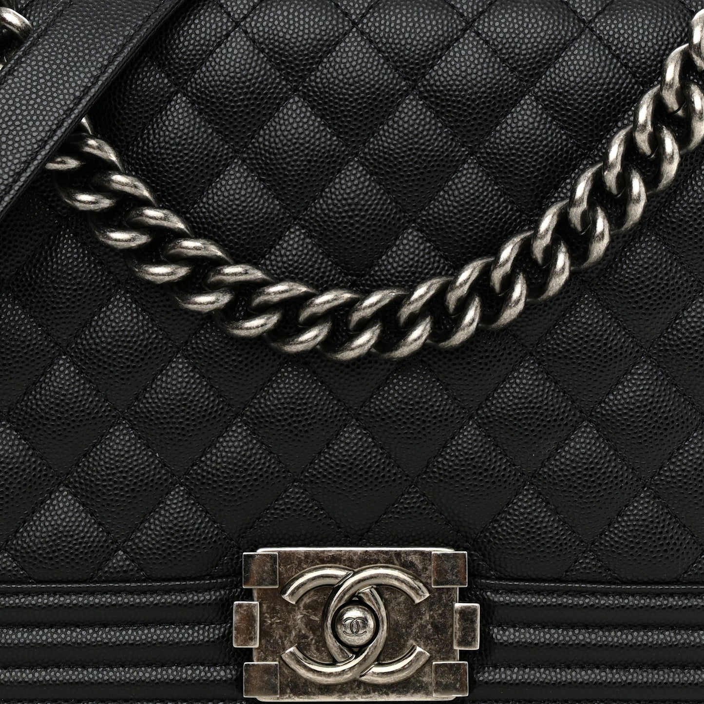 Caviar Quilted New Medium Boy Flap Black