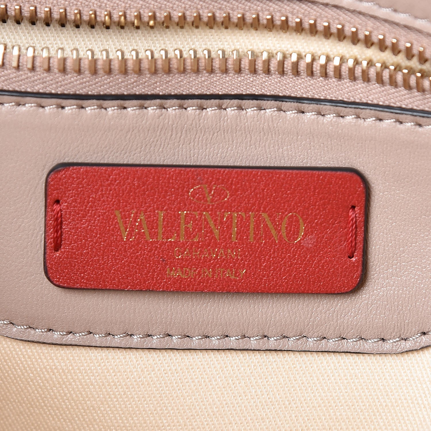 Valentino Garavani Nappa Medium Candystud Top Handle Bag Poudre 6 of 8