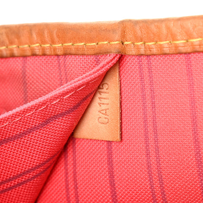 Louis Vuitton Monogram V Neverfull MM Grenade 7 of 14