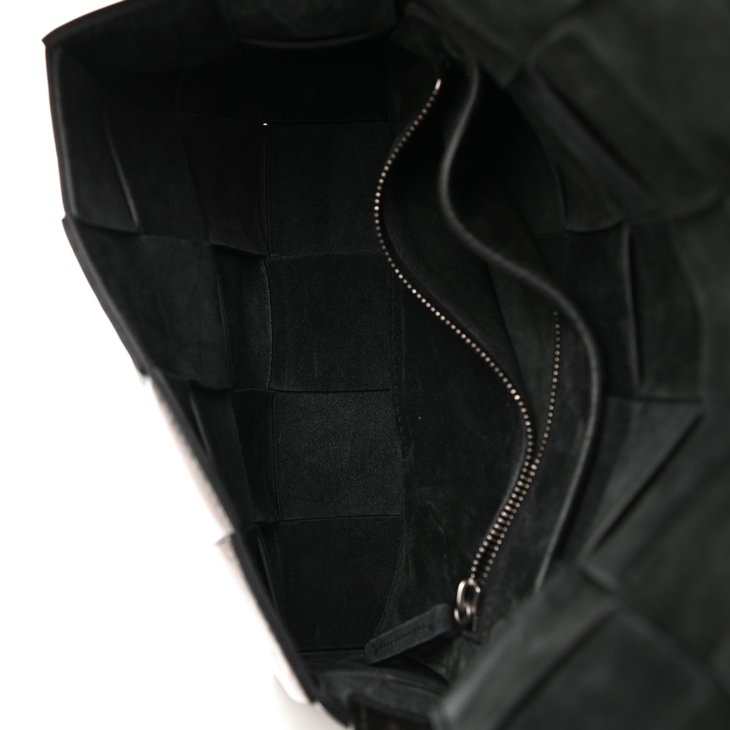 Bottega Veneta Metallic Crushed Calfskin Maxi Intrecciato Cassette Crossbody Bag Anchor 5 of 11