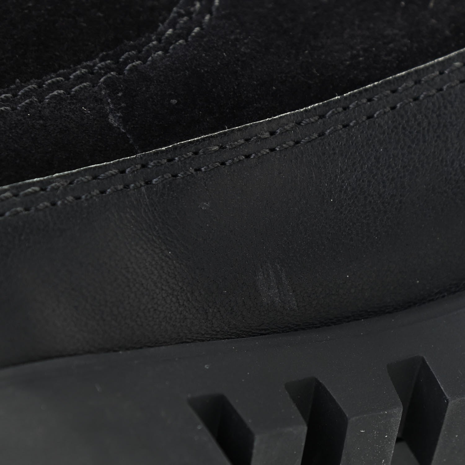 Louis Vuitton Suede Calfskin Laureate Platform Desert Boots 38 Black 11 of 11