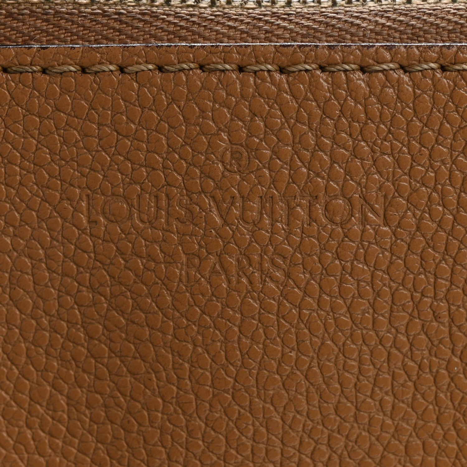 Louis Vuitton Monogram Daily Pouch Sesame 9 of 13