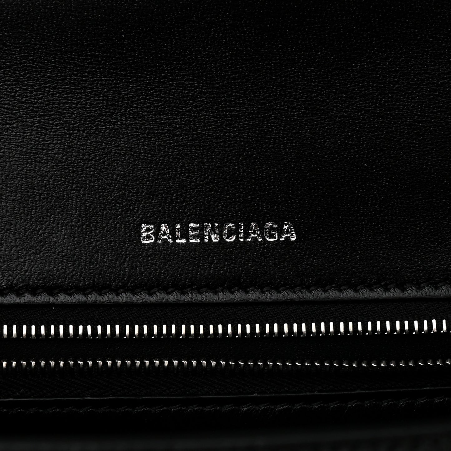 Grained Calfskin Medium Hourglass Top Handle Bag Black