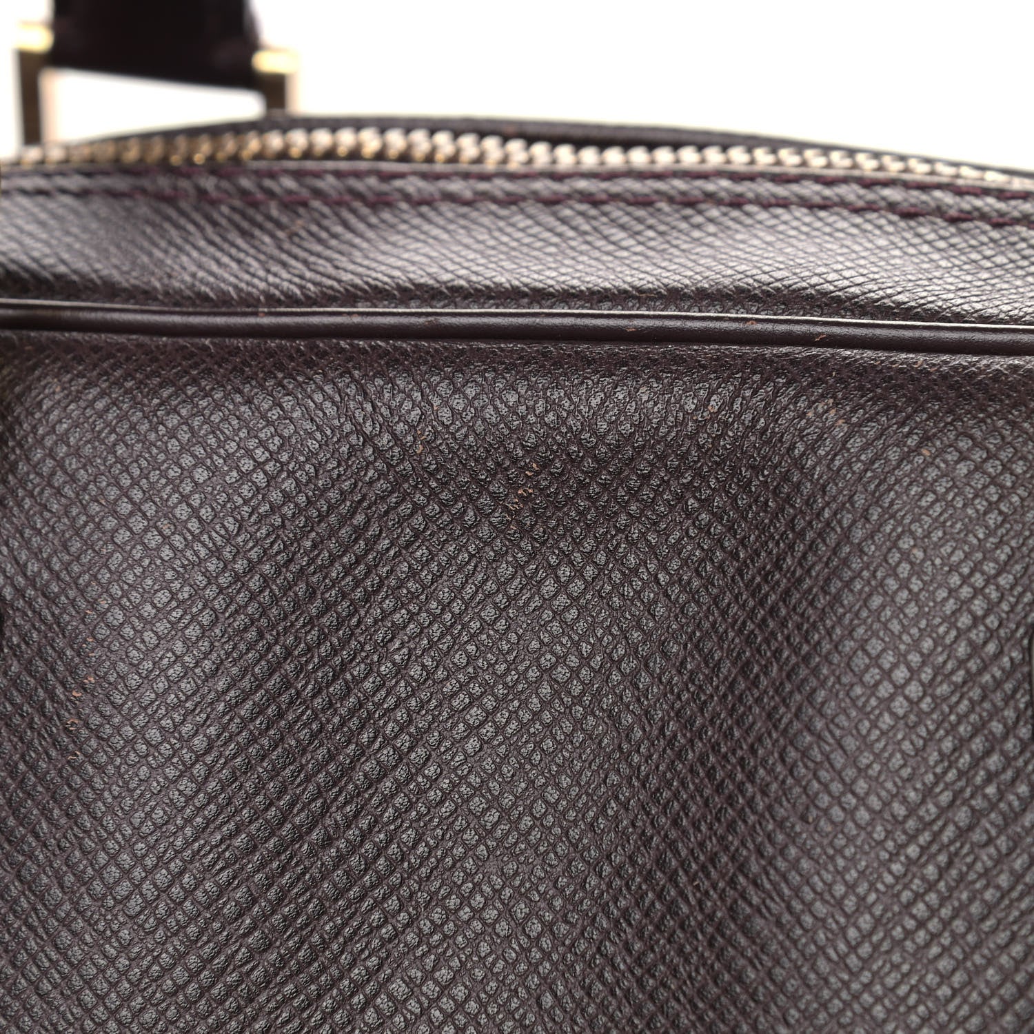 Louis Vuitton Taiga Kendall PM Acajou 19 of 31
