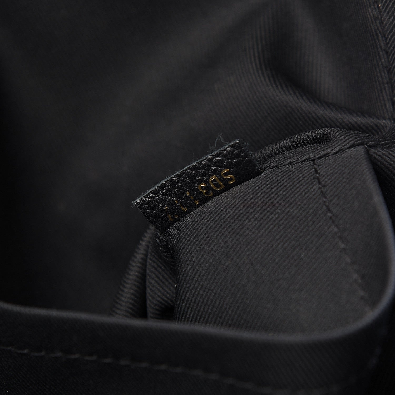 Louis Vuitton Empreinte Ponthieu PM Black 7 of 10