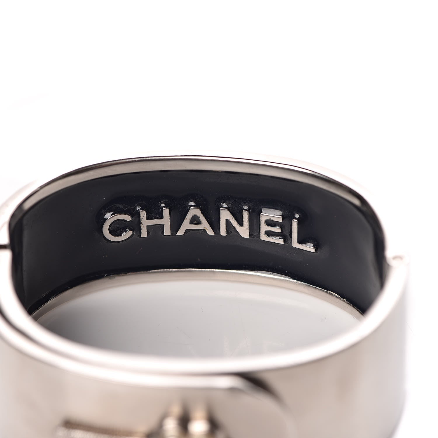 Chanel Metal Pearl CC Cuff Silver 4 of 16