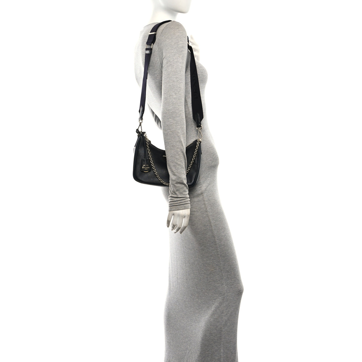 Saffiano Lux Re-Edition 2005 Shoulder Bag Black