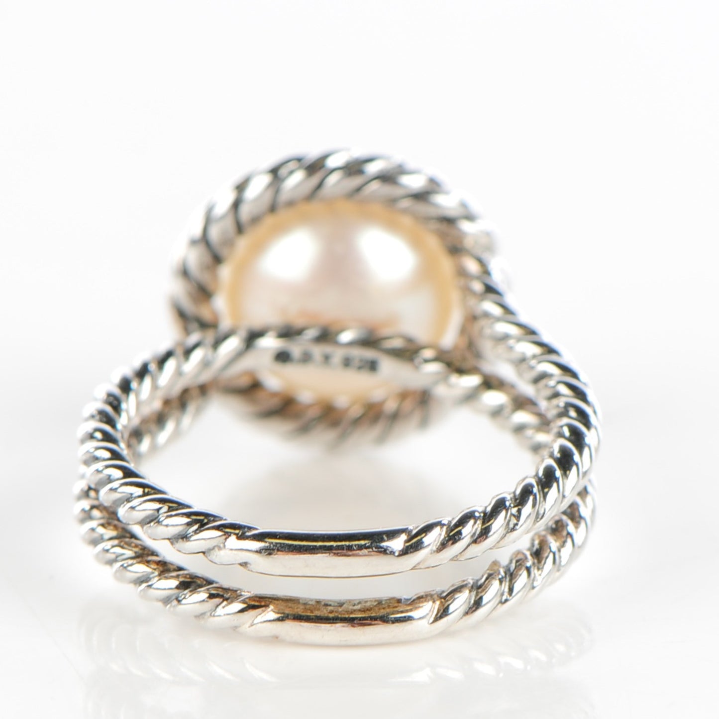 Sterling Silver Pearl 10.5mm Cable Ring 52 6