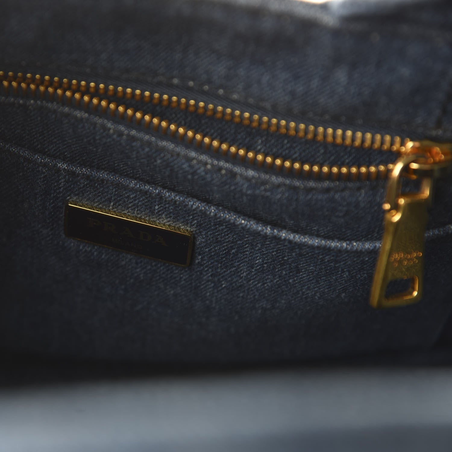Prada Denim Small Logo Tote Bleu 9 of 10