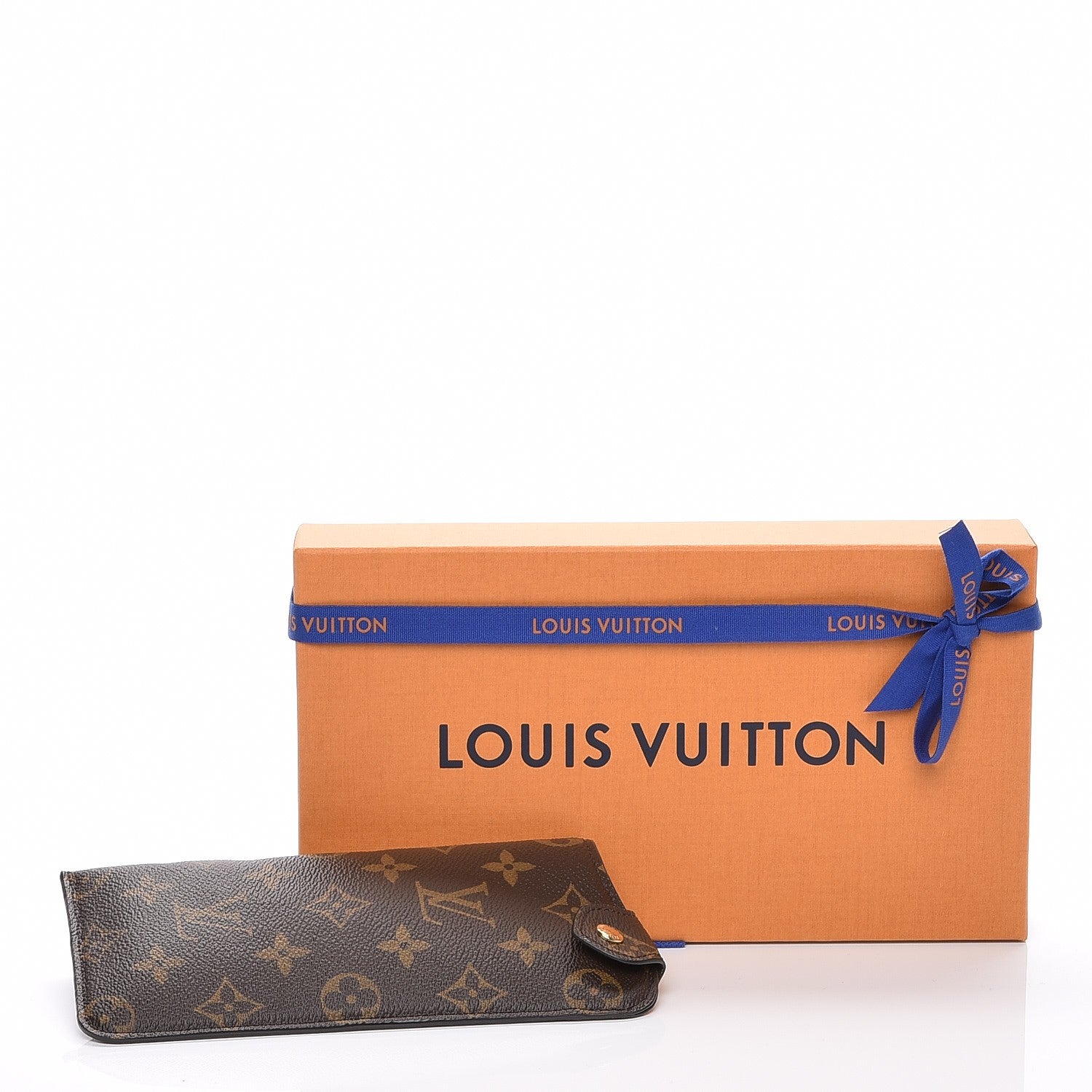 Louis Vuitton Monogram Sunglasses Case MM 8 of 8