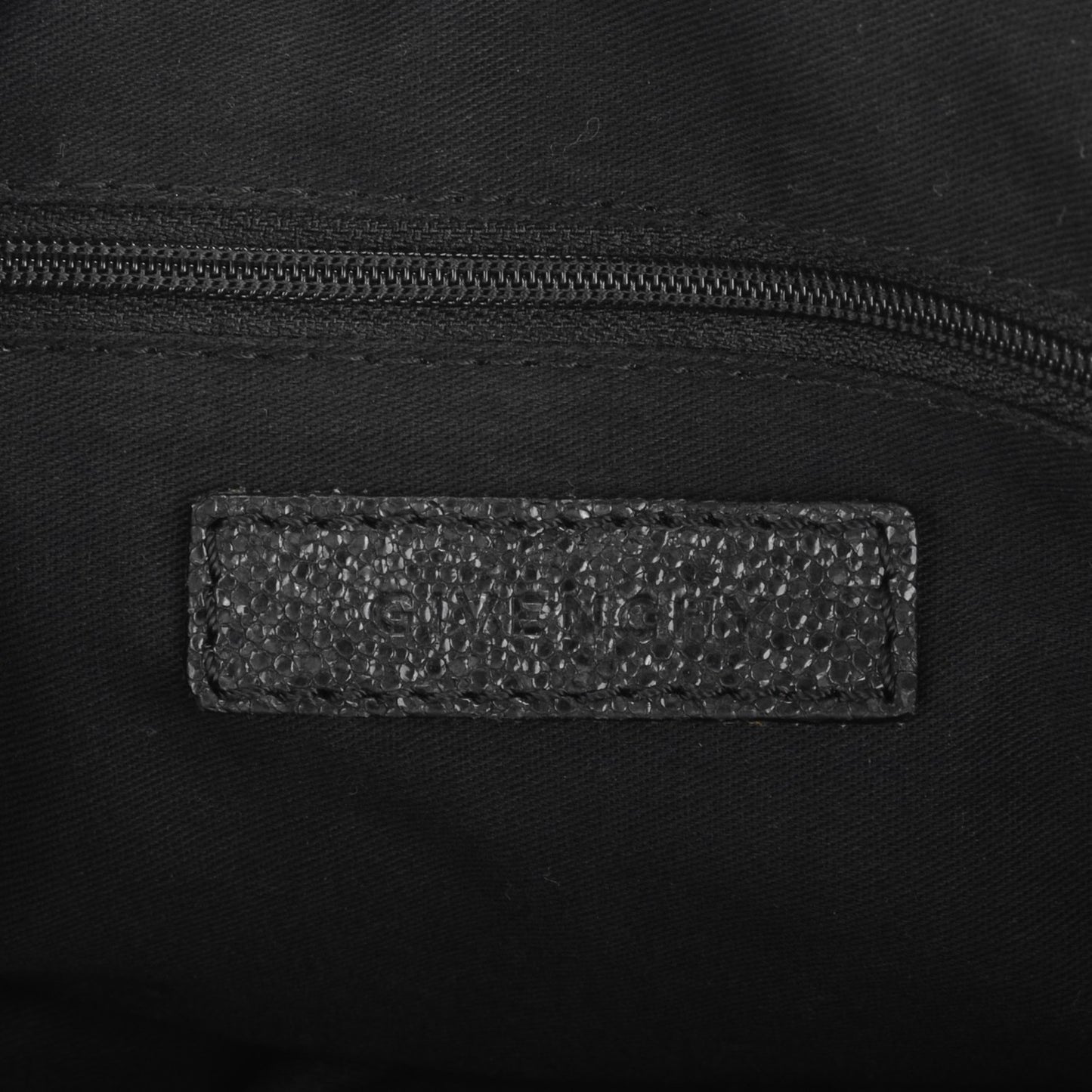 Calfskin Stingray Embossed Micro Nightingale Black