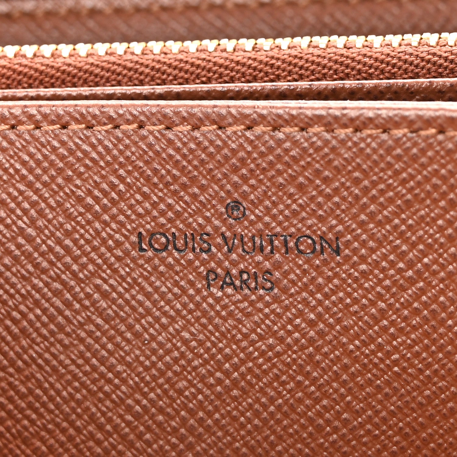 Louis Vuitton Monogram Zippy Wallet 1878182 – FASHIONPHILE