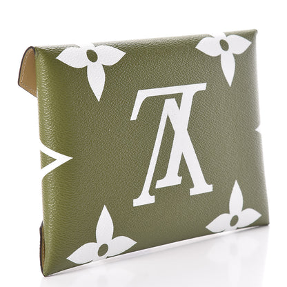 Louis Vuitton Monogram Giant Kirigami Pochette Set 6 of 13